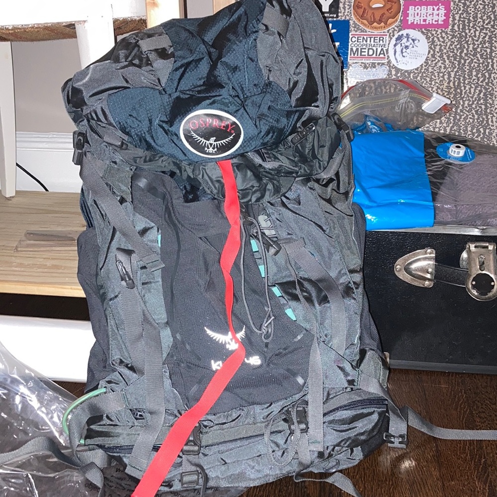 New osprey kyte 46 — used twice